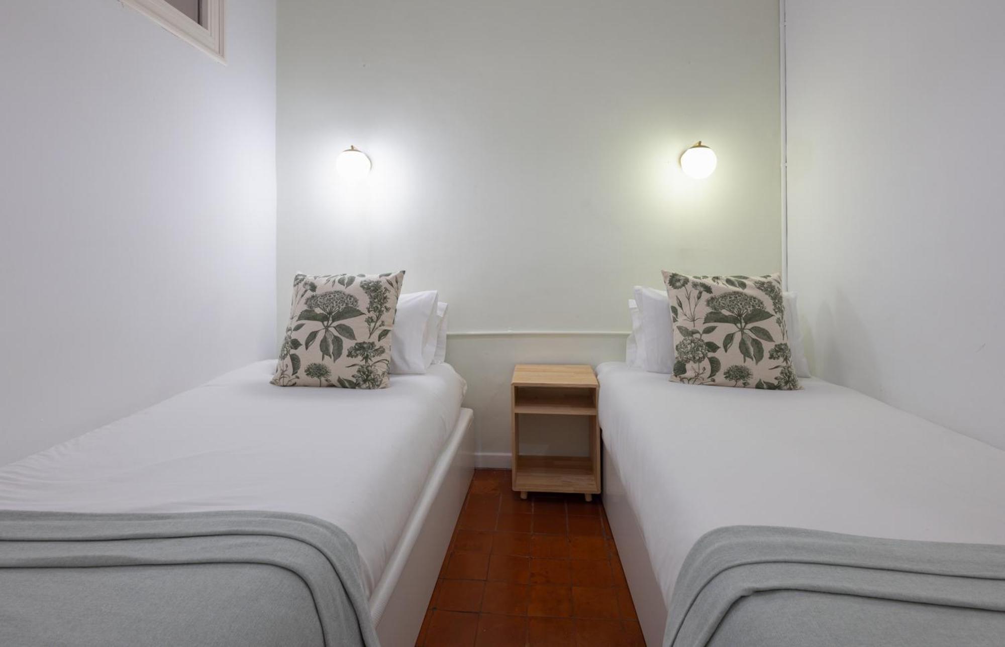 Stay U-Nique Apartments Granados Barcellona Esterno foto