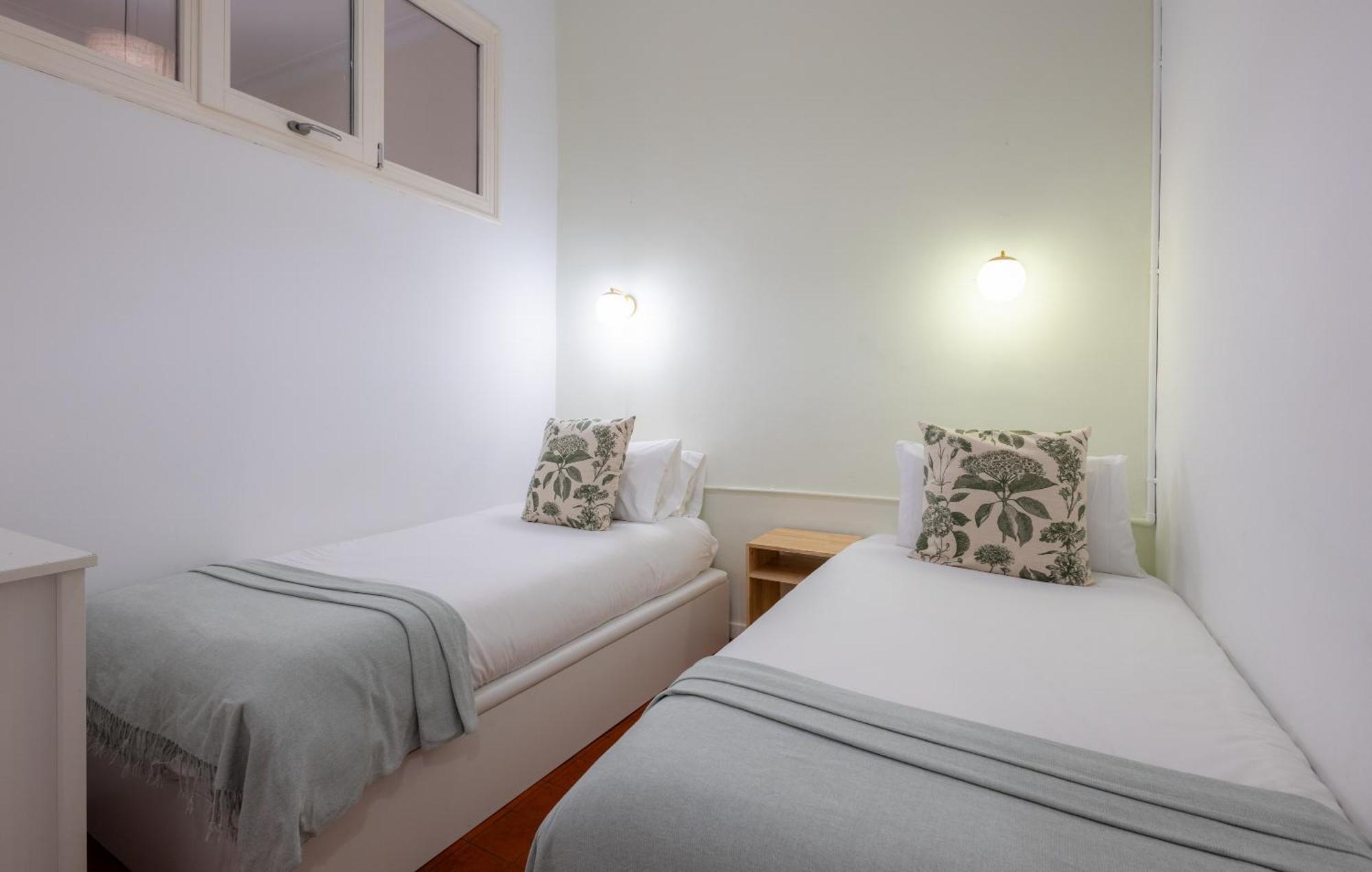 Stay U-Nique Apartments Granados Barcellona Esterno foto